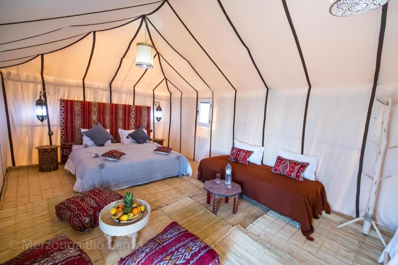 Отель Merzouga Bio Camp Экстерьер фото