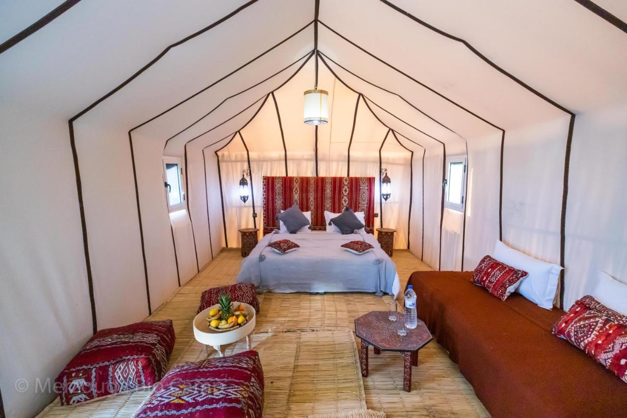 Отель Merzouga Bio Camp Экстерьер фото
