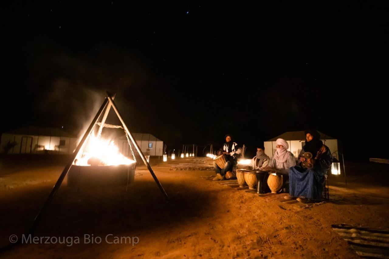 Отель Merzouga Bio Camp Экстерьер фото
