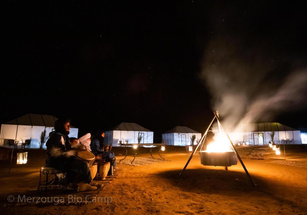 Отель Merzouga Bio Camp Экстерьер фото